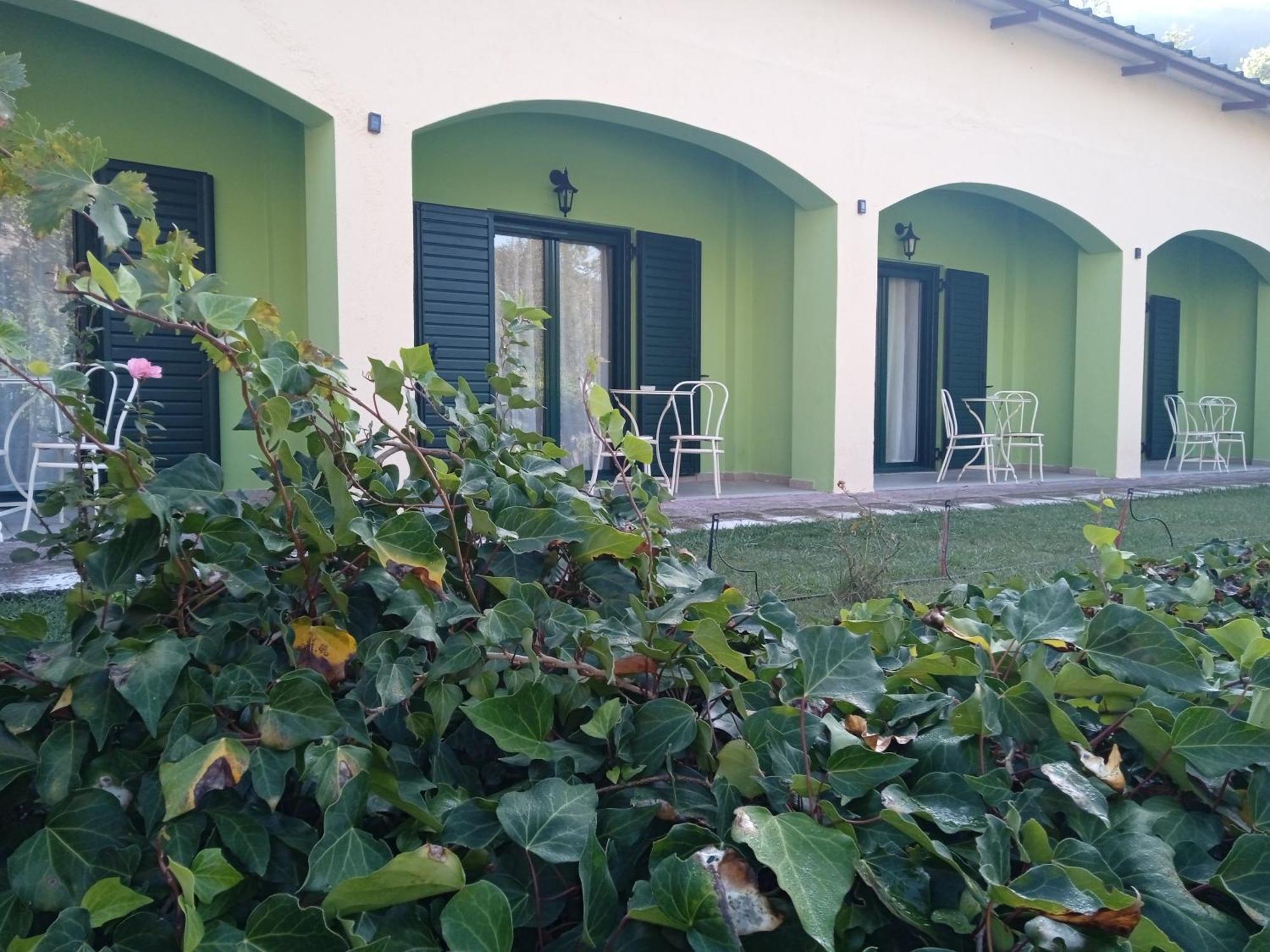 Guesthouse Eleftherios Kalavryta Exterior photo